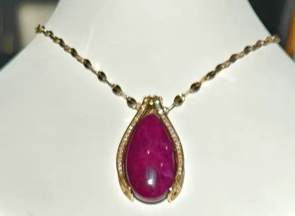 Natural Sapphire